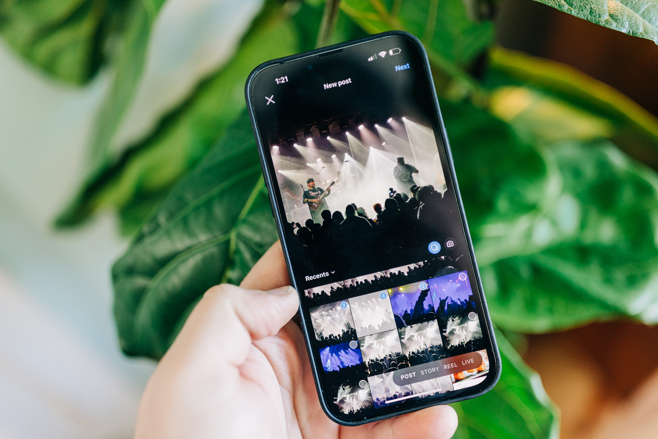 How to post multiple photos on Instagram