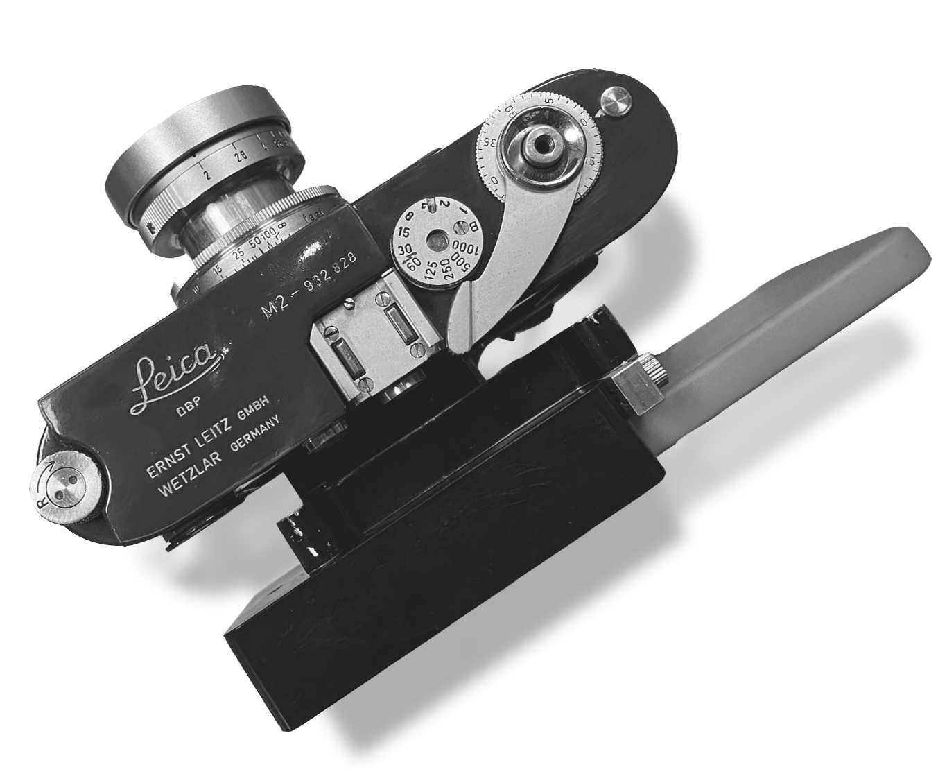 There are better ways to enjoy your old 35mm gear than this iPhone-to-film-camera adapter
