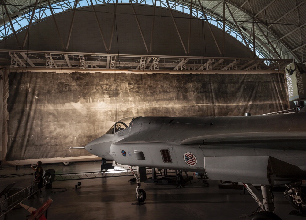 World’s Largest Photograph Goes On Display At National Air and Space Museum