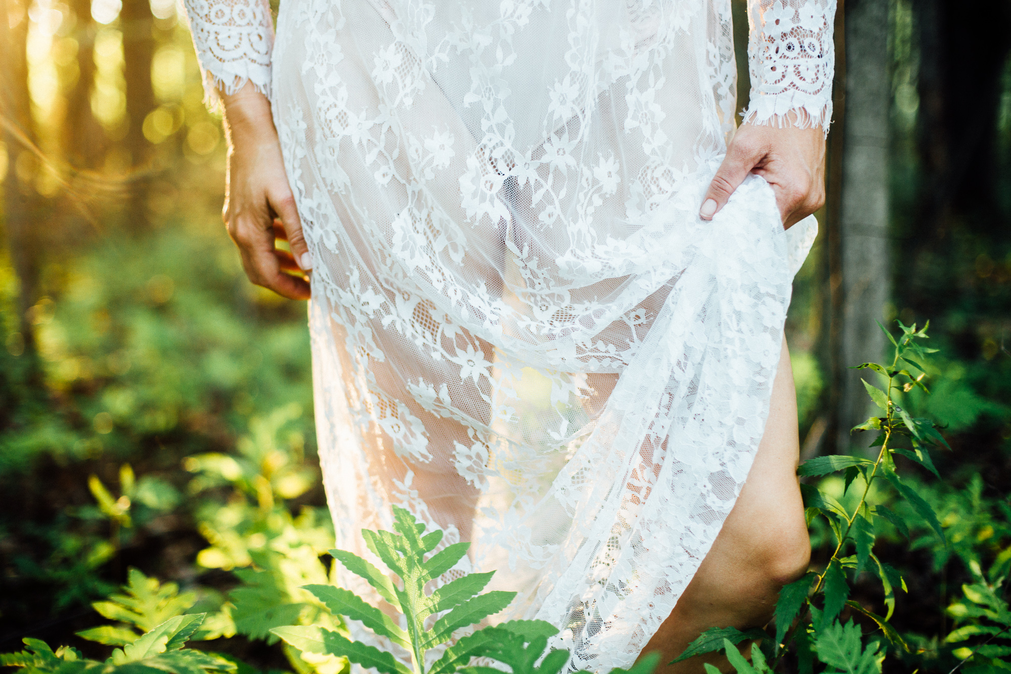 This $15 Lace Dress Is One of the Trendiest Portrait Photo Props Around