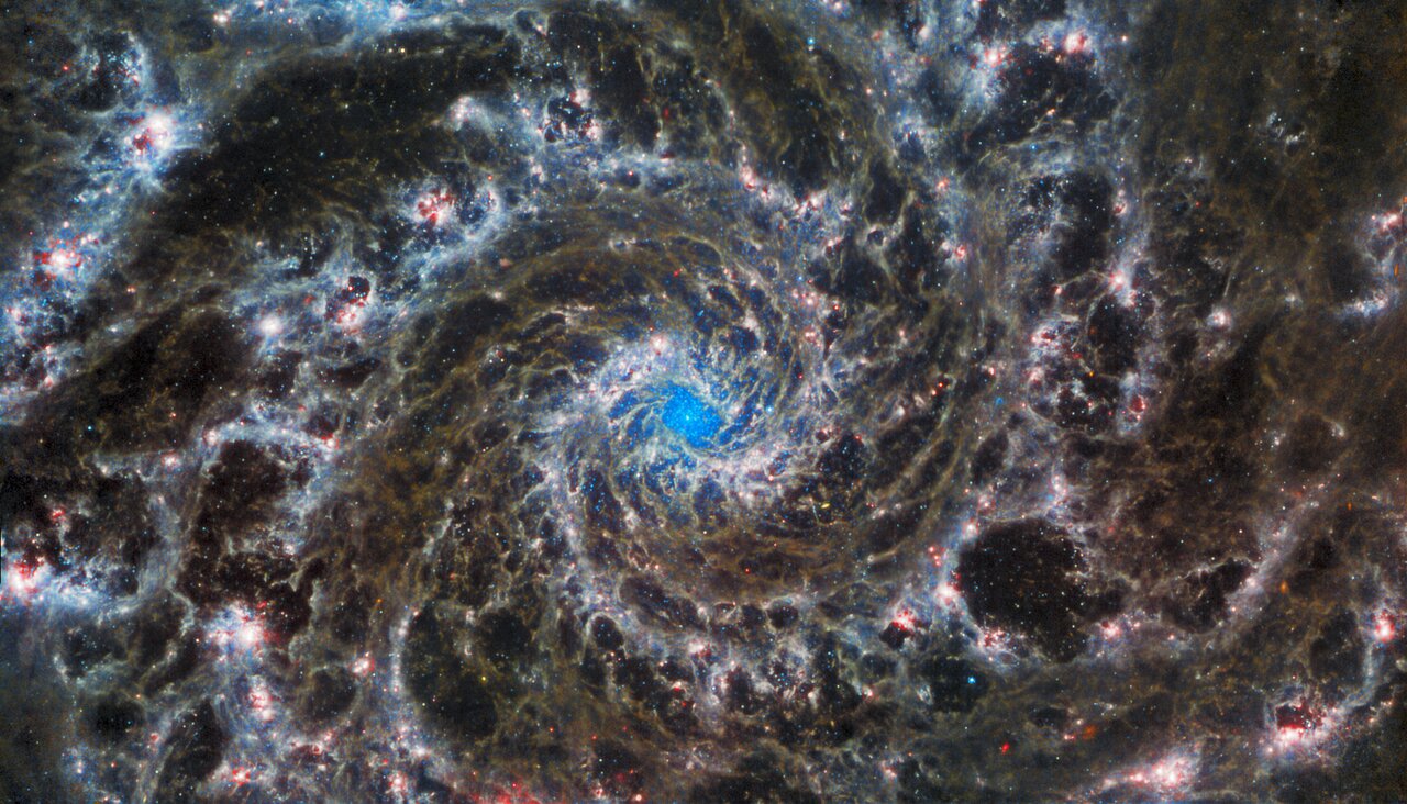 Gaze into the heart of a ‘Phantom Galaxy’
