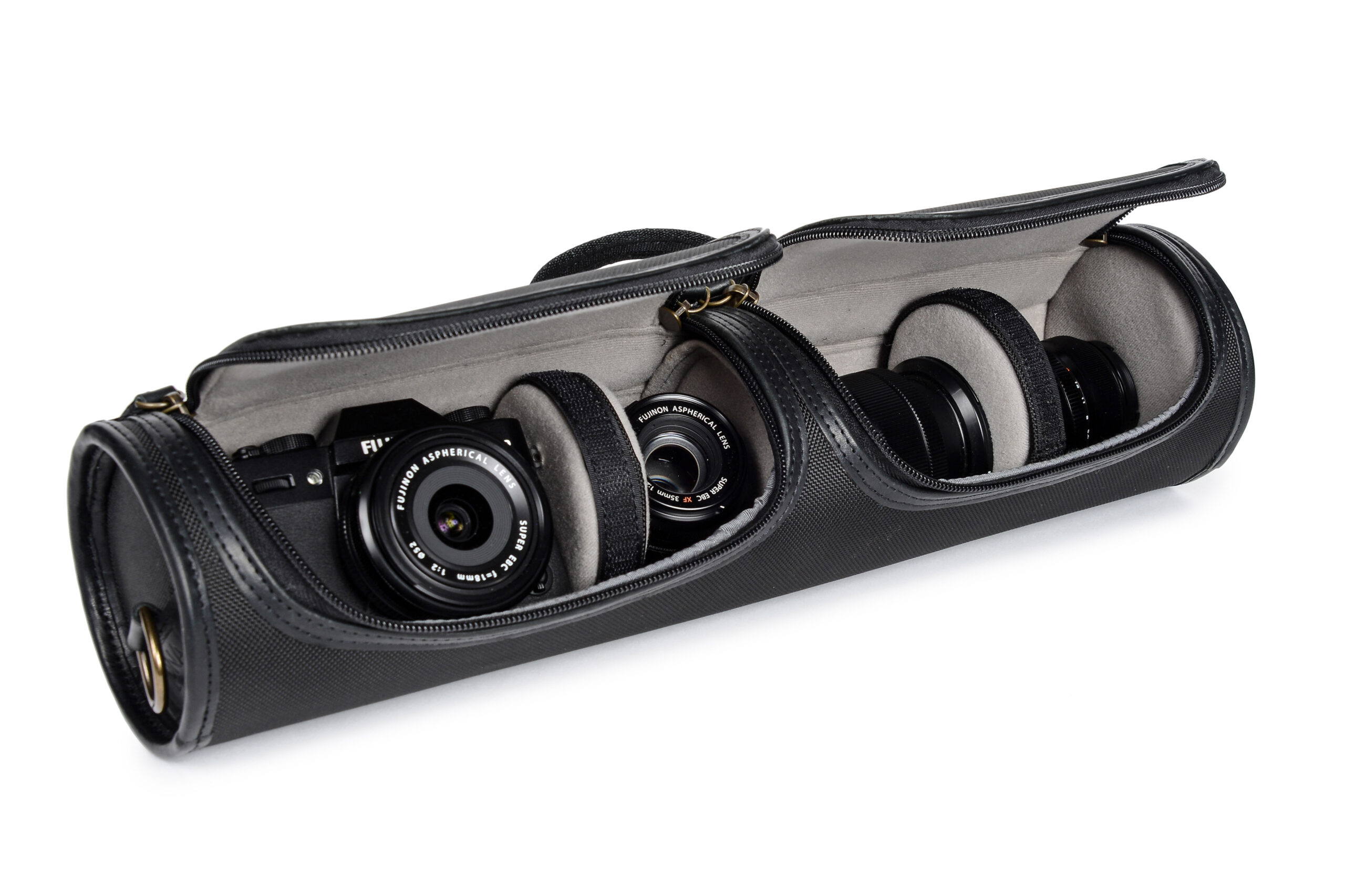 Near Gear: Beacon Lens Bag from Ona Makes a Classic Design Contemporary