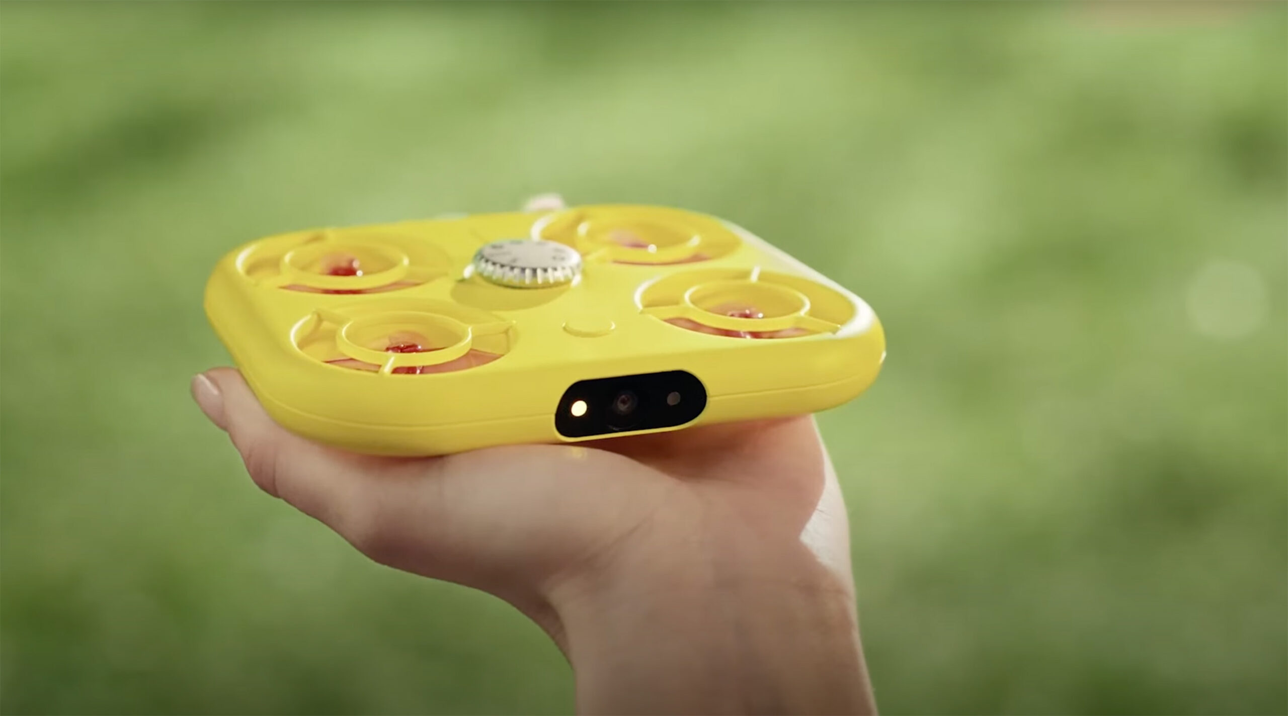 Pixy is a tiny, $230 selfie drone built for Snapchat